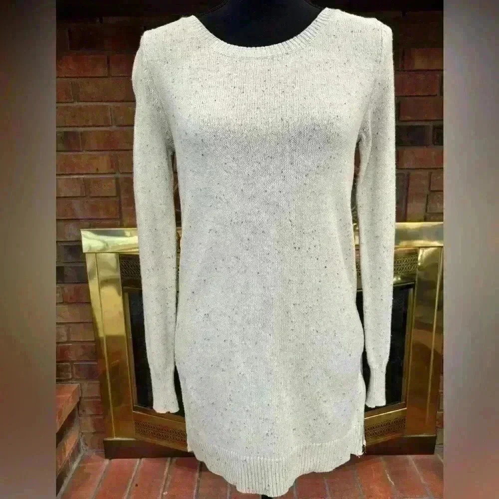 ANTHROPOLOGIE RUBY MOON SIDE ZIP UP WOOL/ COTTON BLEND SWEATER SZ SMALL - Picture 2 of 9